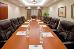 Отель Holiday Inn Express Hotel & Suites Waxahachie, an IHG Hotel  Ваксахачи